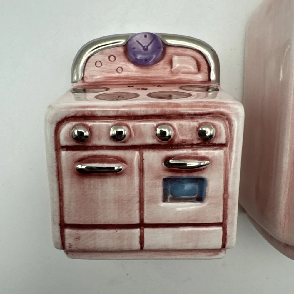 RUSS Jerry Berta Diner Collection Salt And Pepper Shakers New In‎ Box